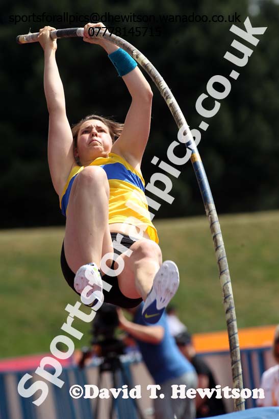 Womens pole vault, Sainsbury's British Champs, Alexander Stadium, Birmingham. Photo: David T. Hewitson/Sprts for All Pics